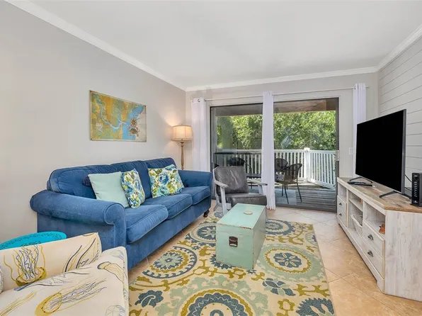 1524 Wood Ave Unit 214, St Simons Island, GA 31522