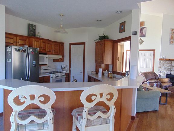 5th image of 6421 Pinecrest Dr