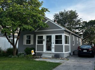 216 Cedar Rd, Wallingford, PA 19086