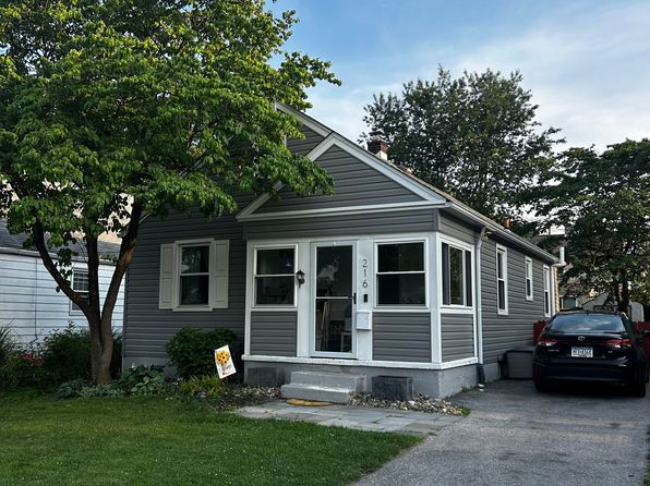 216 Cedar Rd