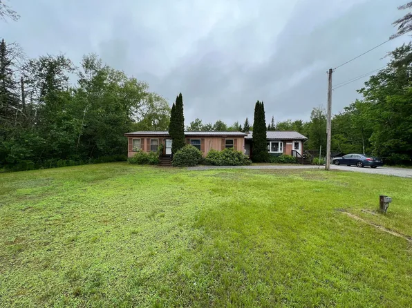578 Auburn Road, Turner, ME 04282