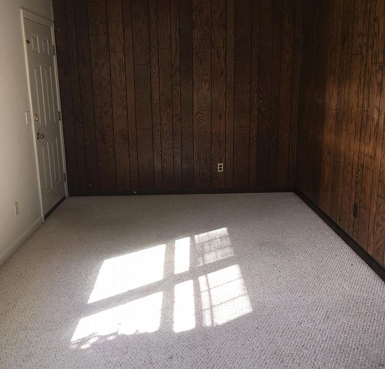 1st image of 126 W Grattan St