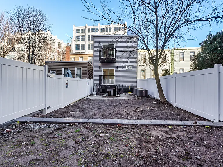 41 Dey St #1 — Photo 26