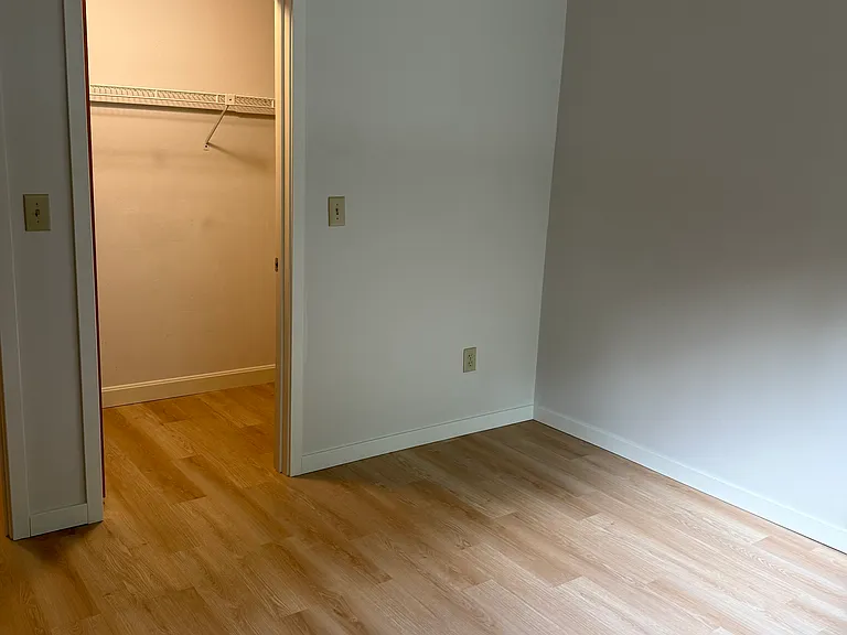 189 Littleton Rd — Photo 13