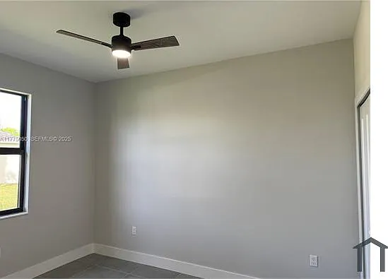1010 Gerald Ave — Photo 5