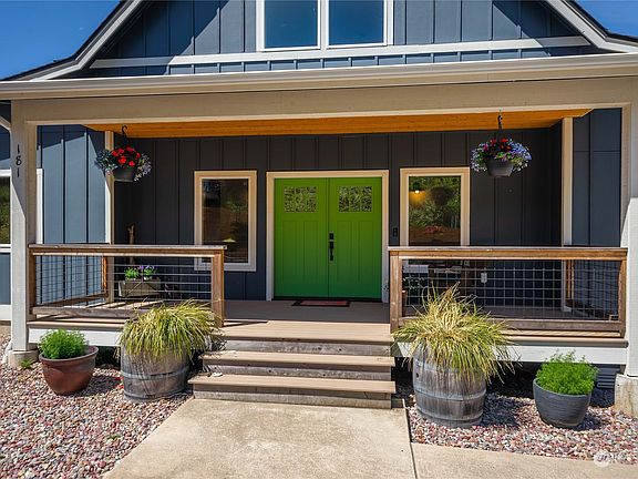 5th image of 181 E Twanoh Heights N