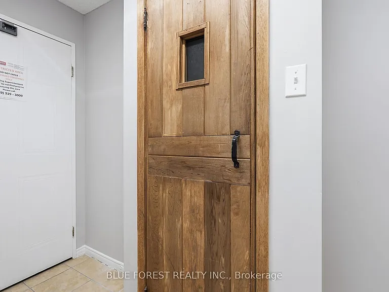 30 Chapman Ct #610 — Photo 35