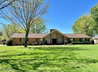 49 Jill Rd, Senatobia, MS 38668