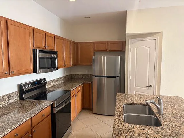 9491 SW Merlin Ct — Photo 6