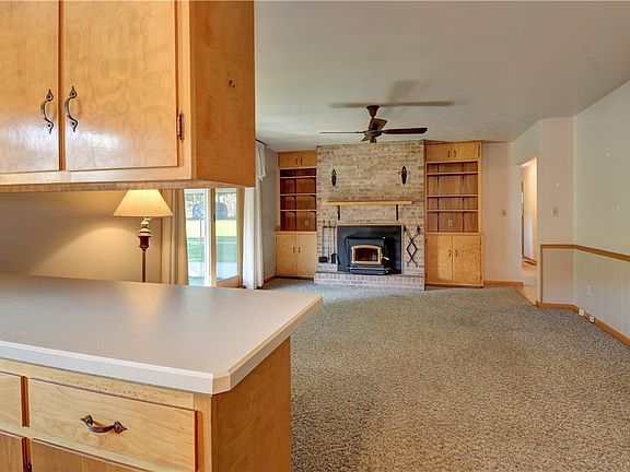 5th image of 735 E Park Ave