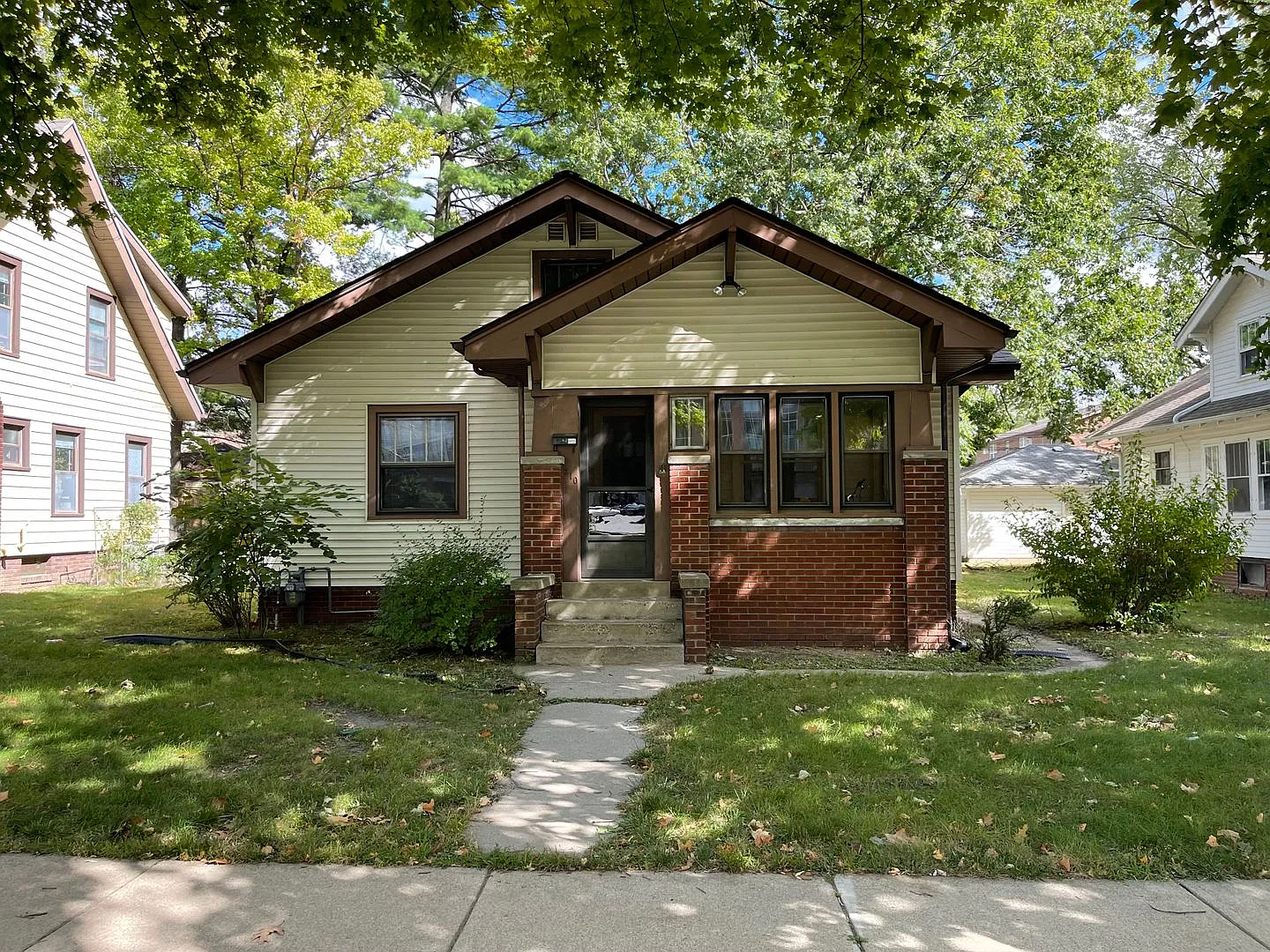 2 Bedroom 1 Bath on Campus- 3 people can occupy! — Photo 1