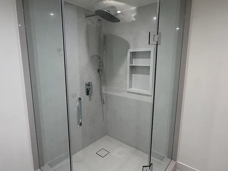 7440 Bathurst St #202 — Photo 6