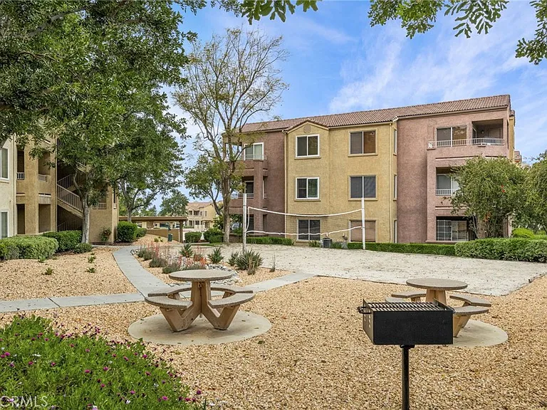 2500 San Gabriel Way #306 — Photo 20