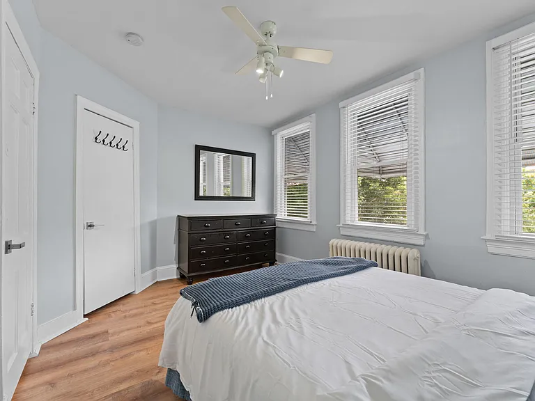 Closet, desk & dresser all easily fit in the master bedroom