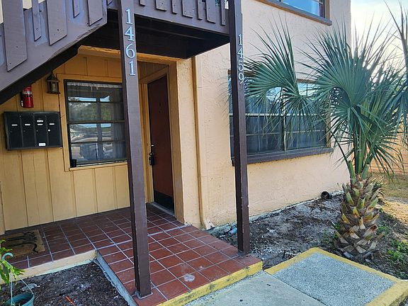2nd image of 1459 Drew St #A