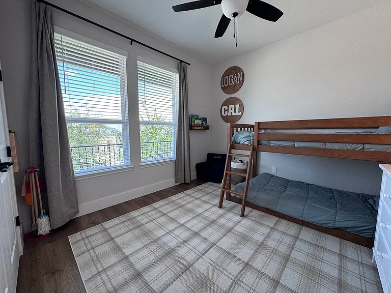 808 Dayridge Dr — Photo 12