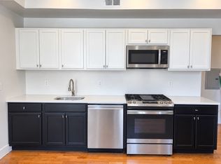 151 Thorne St APT 3, Jersey City, NJ 07307