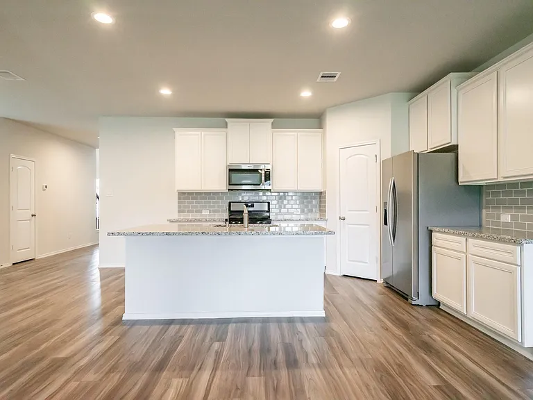 16856 Pink Wintergreen Dr — Photo 8