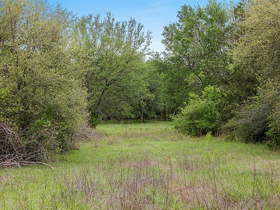 2nd image of County Road 433