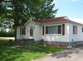 4474 S Center Rd, Burton, MI 48519