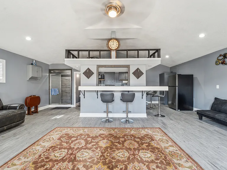 134 Lake Manor Dr #1 — Photo 5