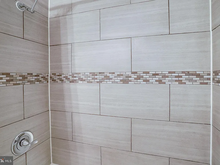3240 S 28th St #303 — Photo 10