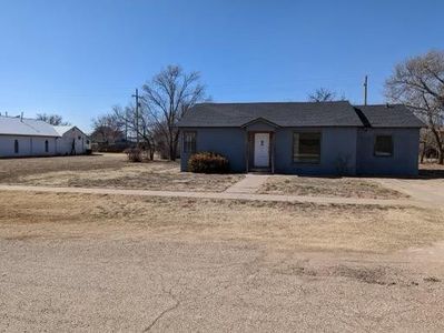 409 Edwards, Anton, TX, 79313