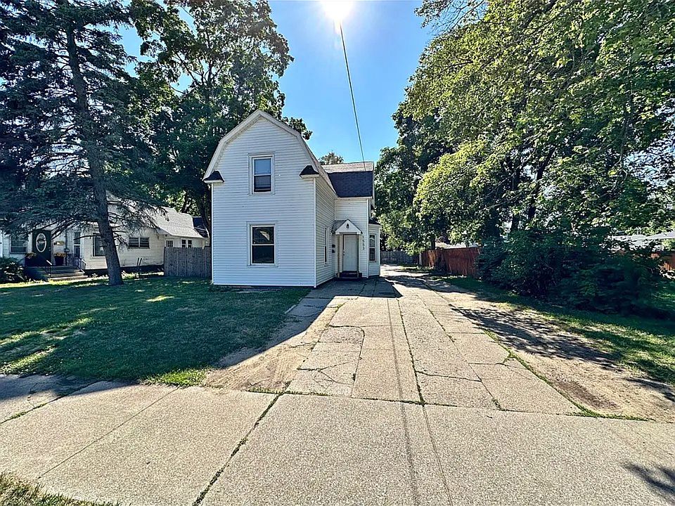 1st image of 1553 Terrace St #2