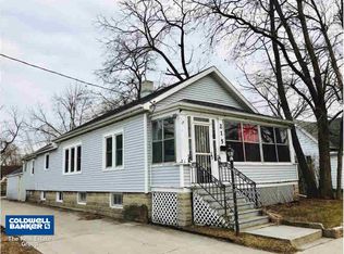 215 S Webster Ave, Green Bay, WI 54301