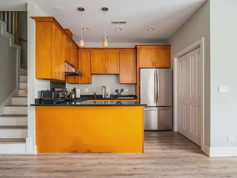 1119 S Loomis St #201 — Photo 1