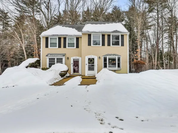 8 Franconia Drive, Merrimack, NH 03054