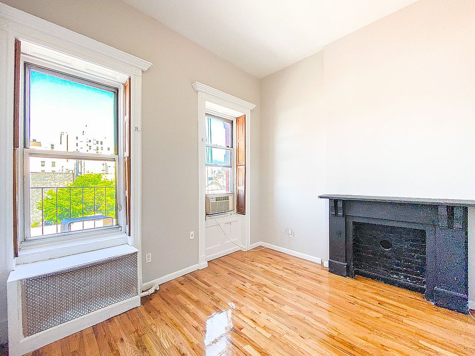 1st image of 202 1st Ave APT 20