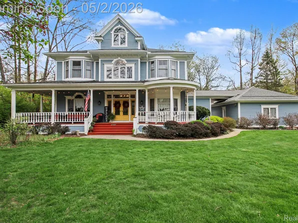 9655 Birch Run, Brighton, MI 48114