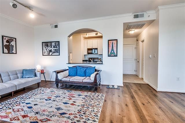 1st image of 330 Las Colinas Blvd #718