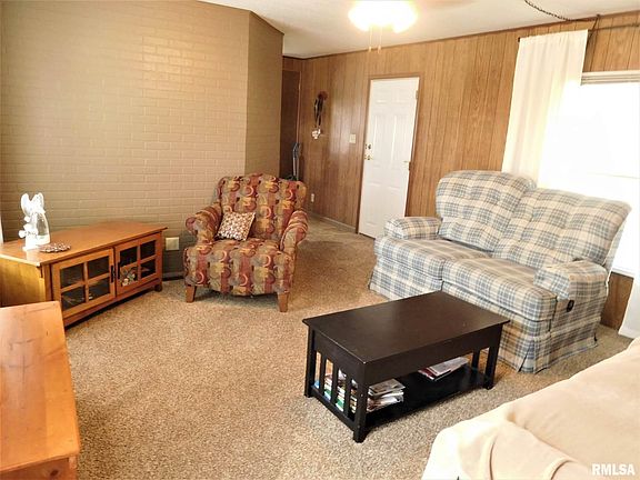 4th image of 113 Buckeye Ln