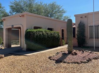 1501 W Calle Mendoza, Green Valley, AZ 85622