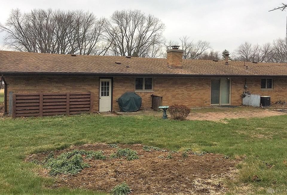2nd image of 4234 Crescent Ct