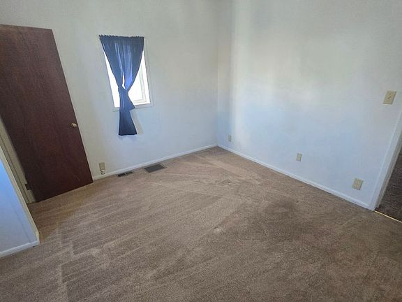 3rd image of 1208 Milwaukee St