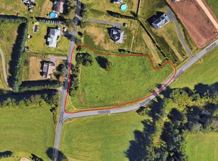 43 Kibbe Rd, Ellington, CT 06029