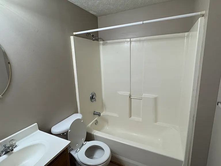 2526 Wayne St #2 — Photo 5
