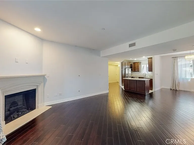 4424 Whitsett Ave #206 — Photo 10
