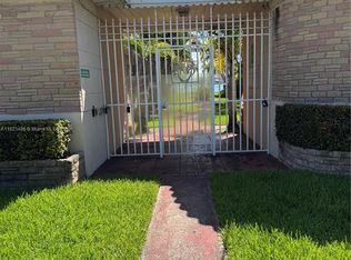 2170 Bay Dr #3-22, Miami Beach, FL 33141