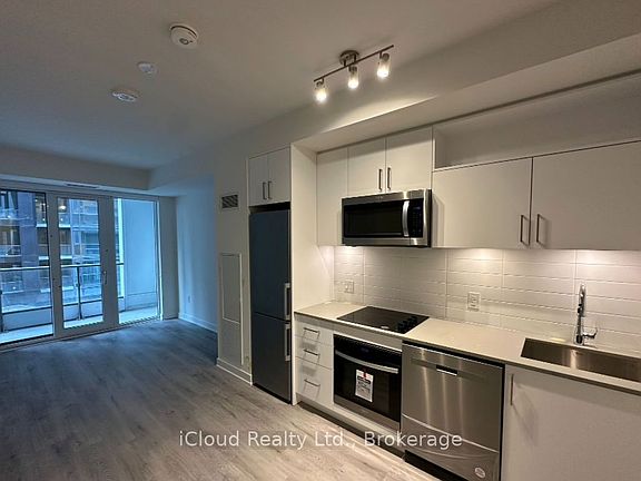 4th image of 70 Princess St #1429