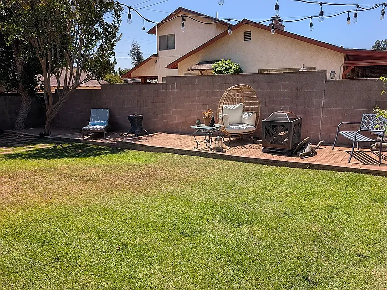 2336 W Orange Dr N — Photo 84