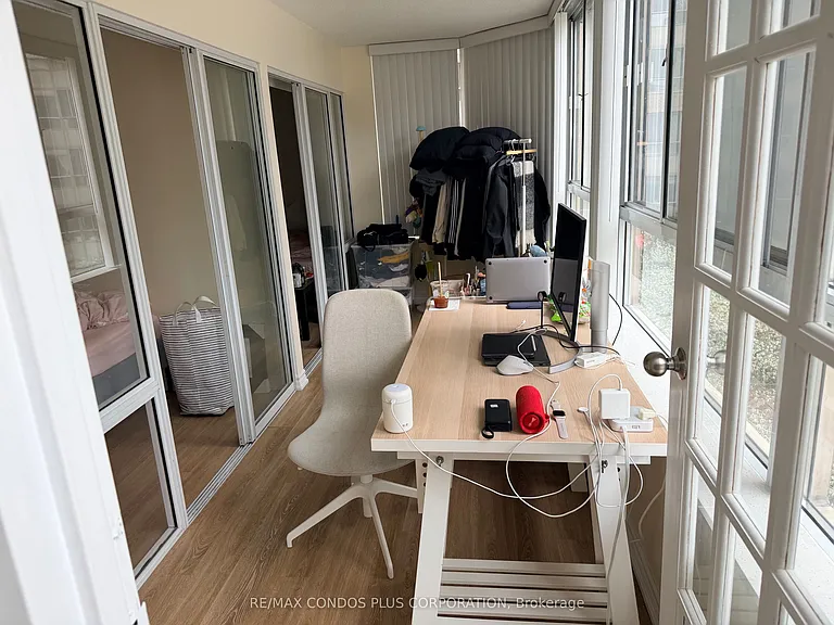 44 Gerrard St W #602 — Photo 13