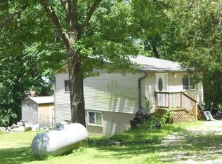 14210 S Lake Dr, De Soto, MO 63020