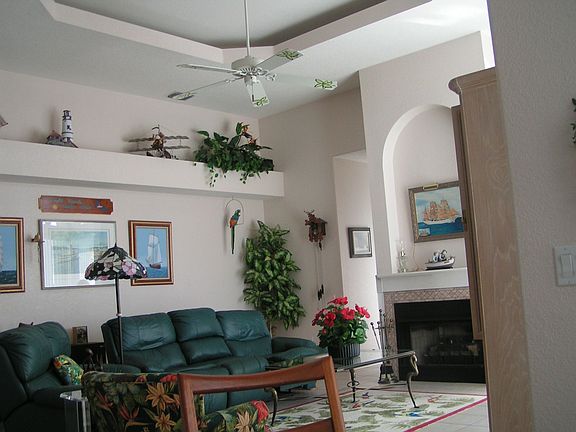 4th image of 606 Zafra Ct