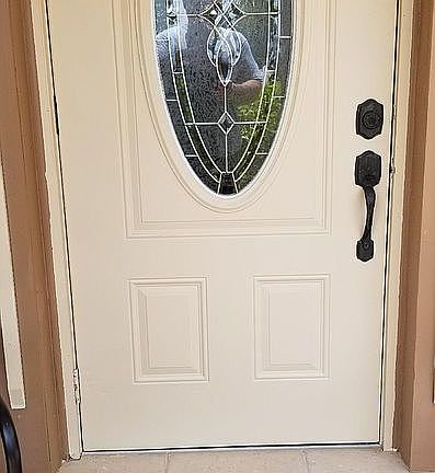 4th image of 1646 Beacon Dr