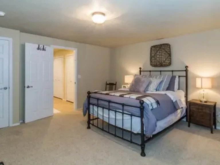 1333 Lookout Springs Dr — Photo 7