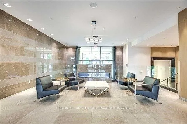 28 Uptown Dr #Penthouse 10 — Photo 18